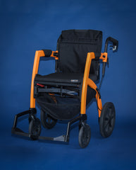 Faltbarer Rollator und Rollstuhl in einem - Rollz Motion orange